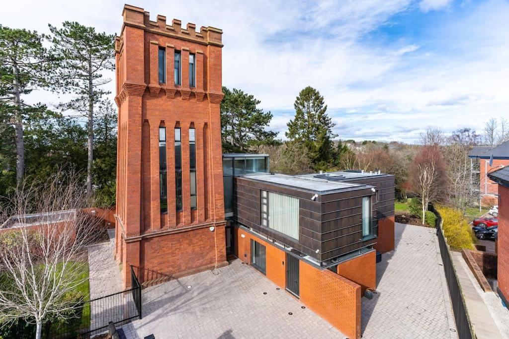 Luxury Water Tower I Roof Bar I Cinema Villa Cardiff Kültér fotó