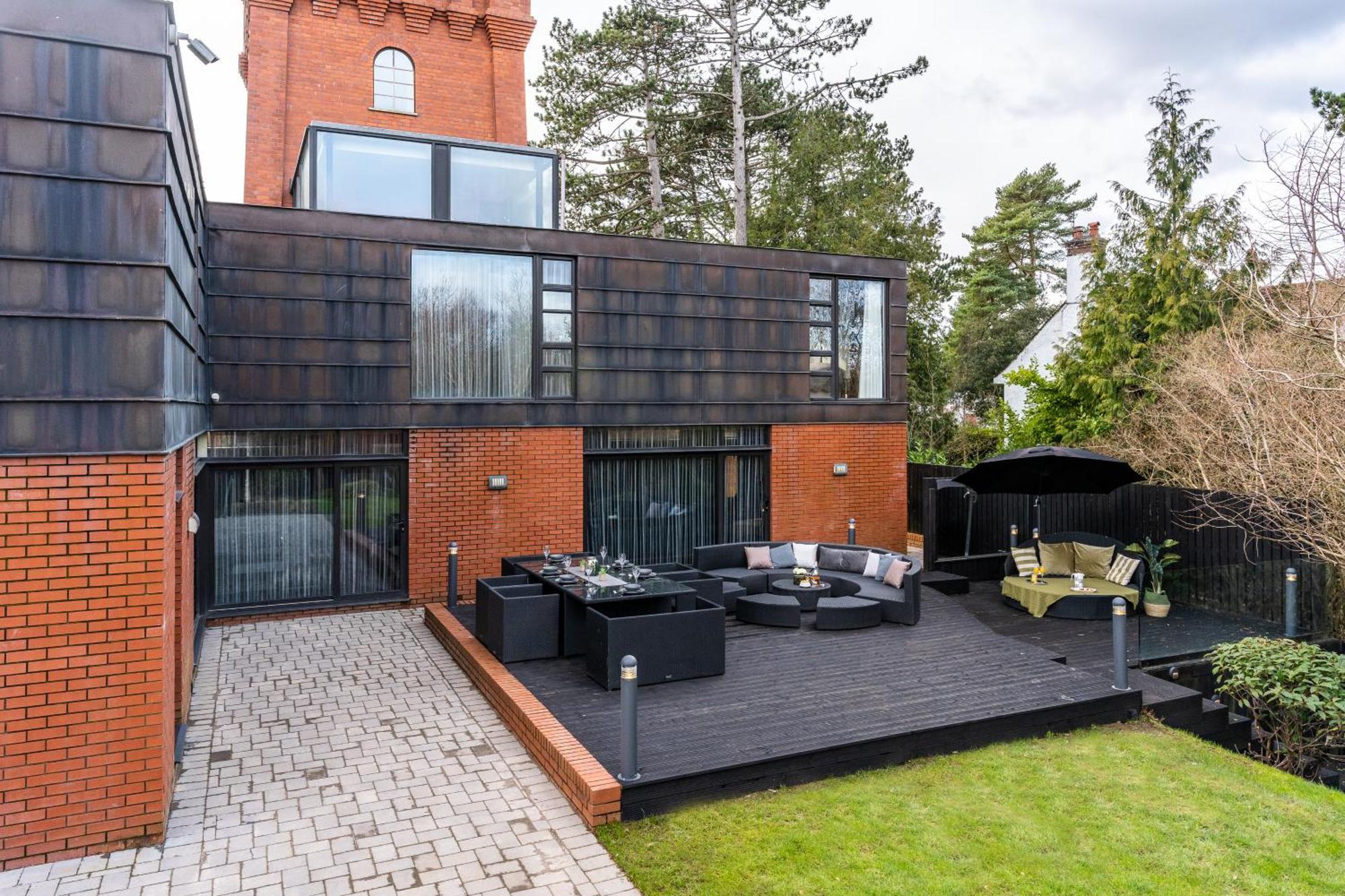 Luxury Water Tower I Roof Bar I Cinema Villa Cardiff Kültér fotó
